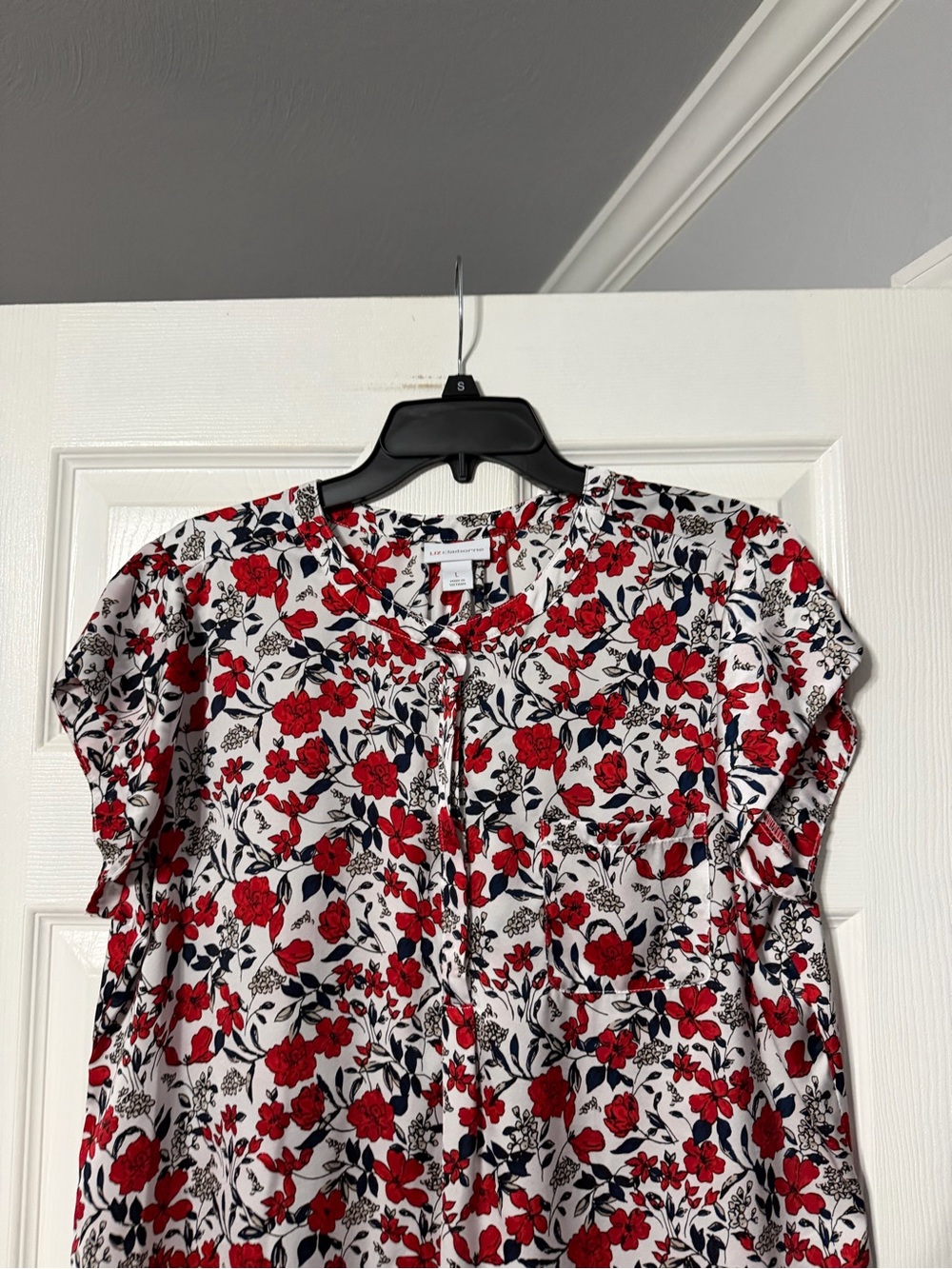 Liz Claiborne Cap Sleeve Floral Print Blouse - Picture 2 of 15